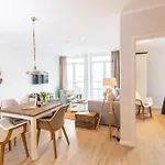 Dockside Travemuende * لوبيك