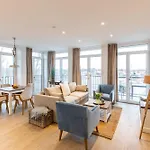 Dockside Travemuende شقة *