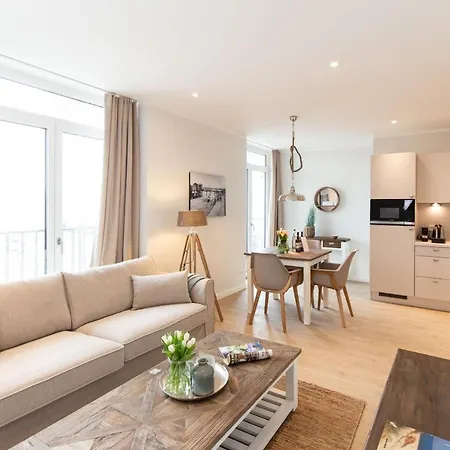 Dockside Travemuende Апартаменты Любек