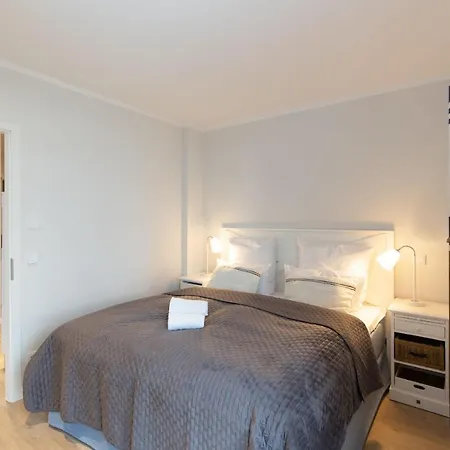 Dockside Travemuende Апартаменты *