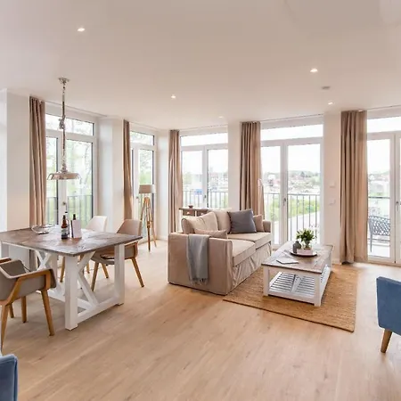Апартаменты Dockside Travemuende *