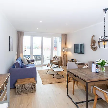 Dockside Travemuende Апартаменты *
