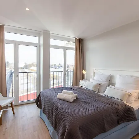 Dockside Travemuende * Lübeck